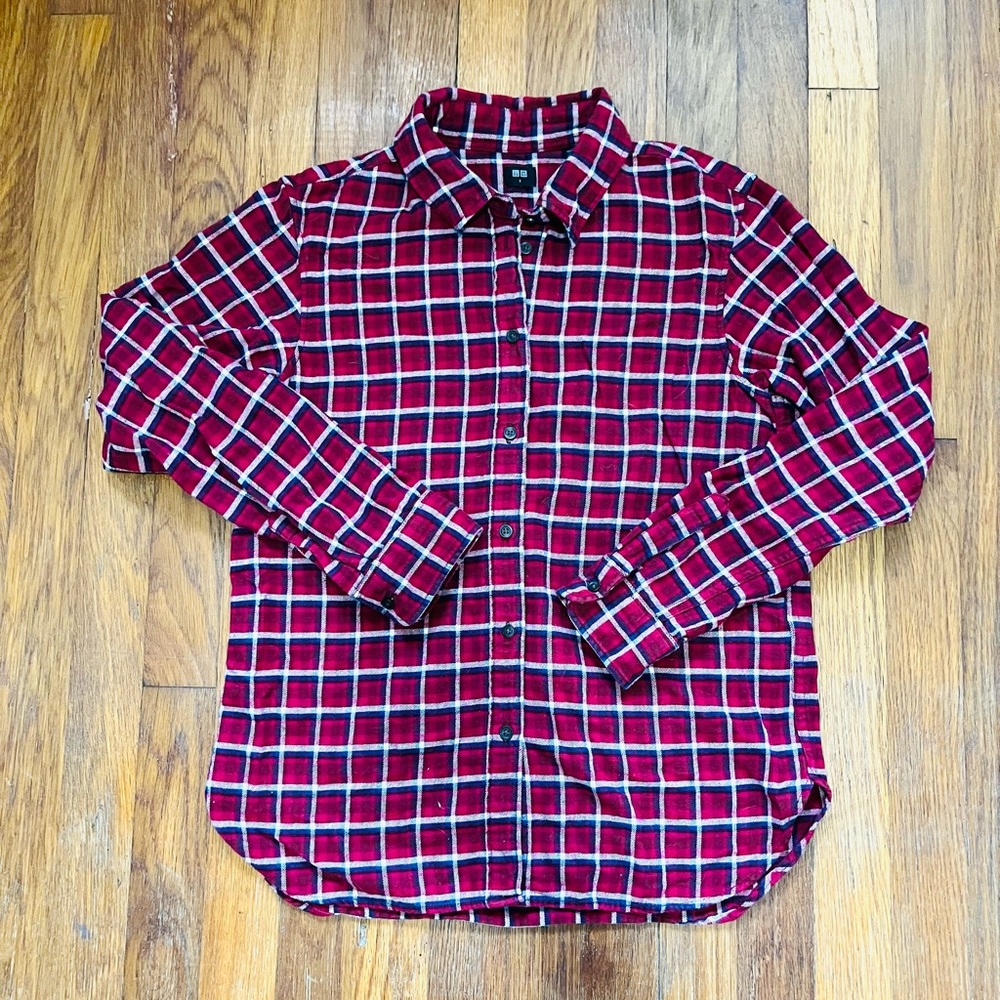 Uniqlo Red Plaid Flannel Sz S